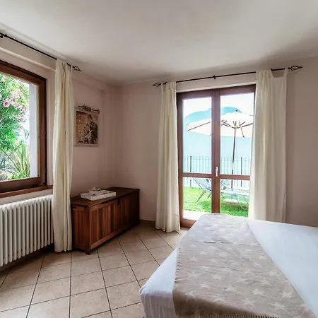 Apartment Degli Angeli - By Myhomeincomo
