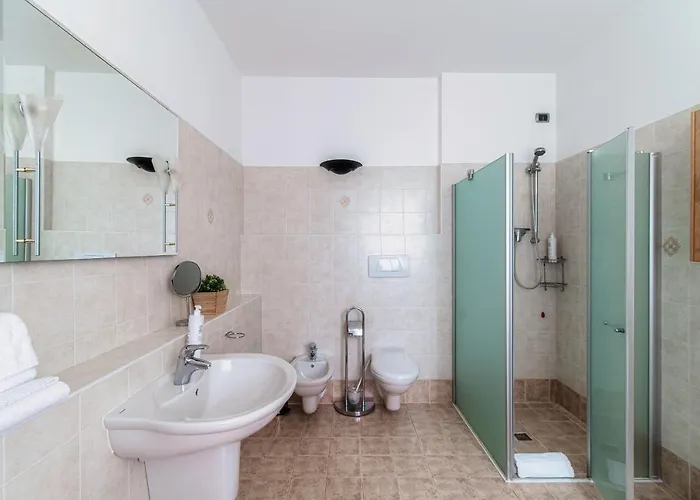 Degli Angeli - By Myhomeincomo Lägenhet *