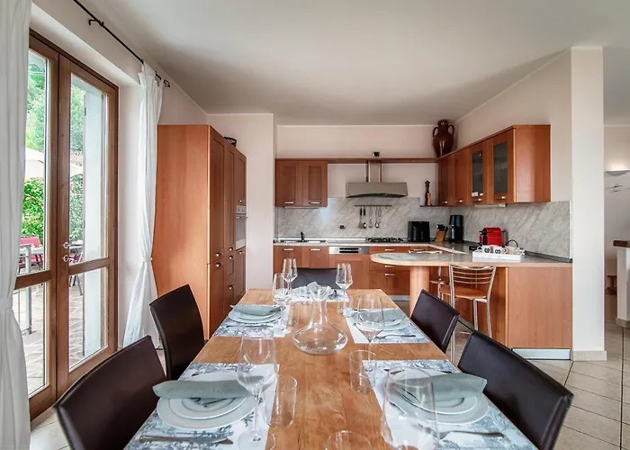 Degli Angeli - By Myhomeincomo Lägenhet Lenno